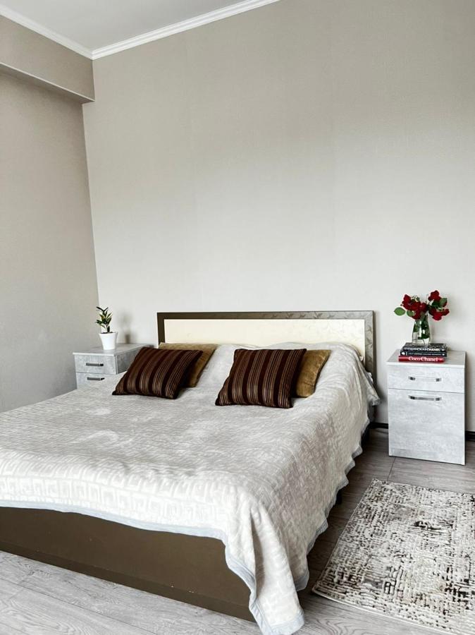 Meiman House Close To Asia Mall Biszkek Zewnętrze zdjęcie