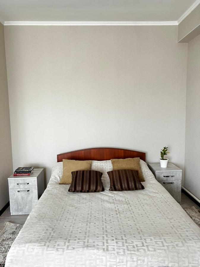 Meiman House Close To Asia Mall Biszkek Zewnętrze zdjęcie